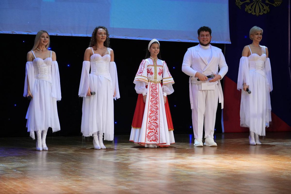 08.12.2025 - ЦКР "Оскол" - Мероприятие, посвящённое Дню Героев Отечества