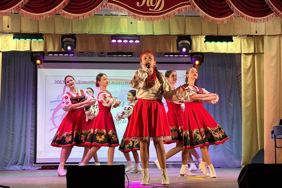 17.04.2026 - ОКДД ЦКР "Оскол" (Дом Дерябина) - Отчётный концерт ДШИ имени Н.И. Платонова