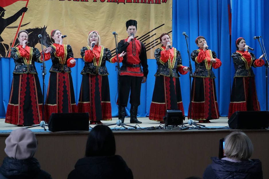 06.12.2025 - Великомихайловский ЦКР - Фестиваль патриотической песни "В боях рождённая"