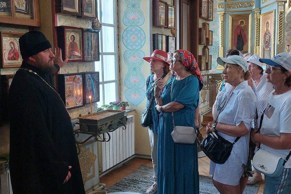 Туристическая группа из Старого Оскола познакомилась с достопримечательностями Новооскольского округа