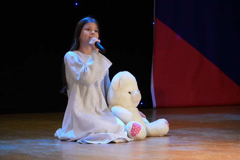 08.12.2025 - ЦКР "Оскол" - Мероприятие, посвящённое Дню Героев Отечества