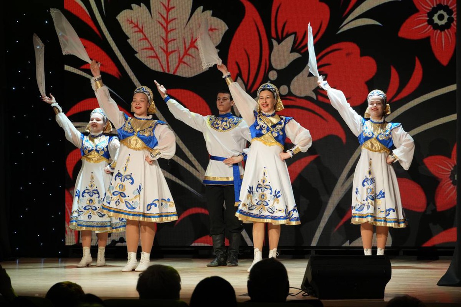 В ДК "Аист" состоялось мероприятие, посвящённое 35-летию со Дня образования налоговой службы России