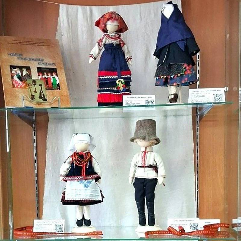 г. Старый Оскол - Выставка "Своё родное: культурный код в костюмной кукле"