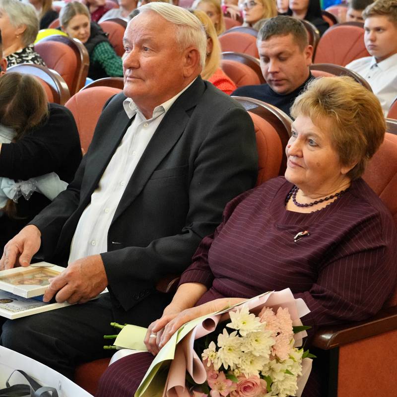 04.09.2025 - Дом Дерябина - Праздничное мероприятие, посвящённое Дню многодетной семьи Белгородской области